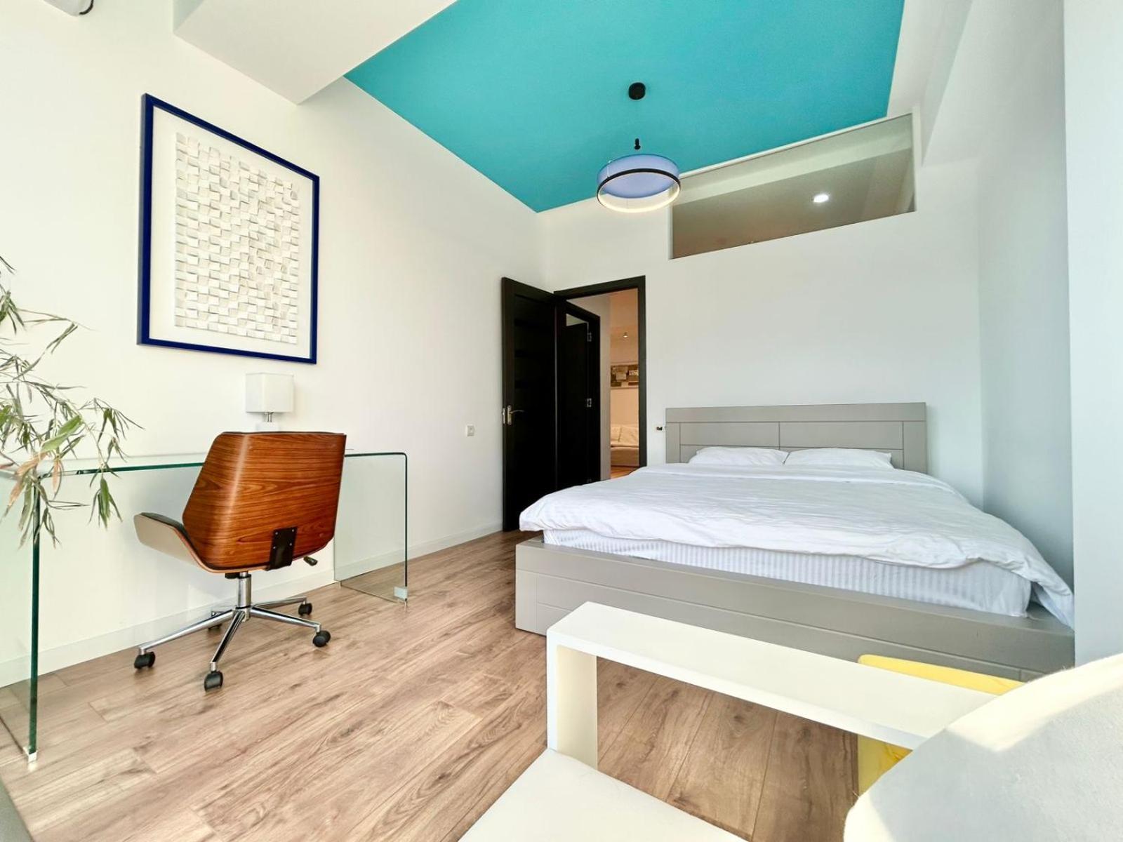 City Center - Next To Holiday Inn -2Br Apartment Tbilisi Exterior foto