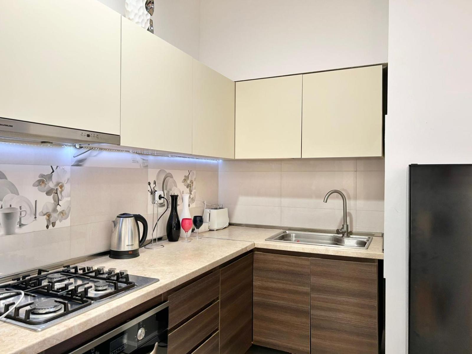 City Center - Next To Holiday Inn -2Br Apartment Tbilisi Exterior foto